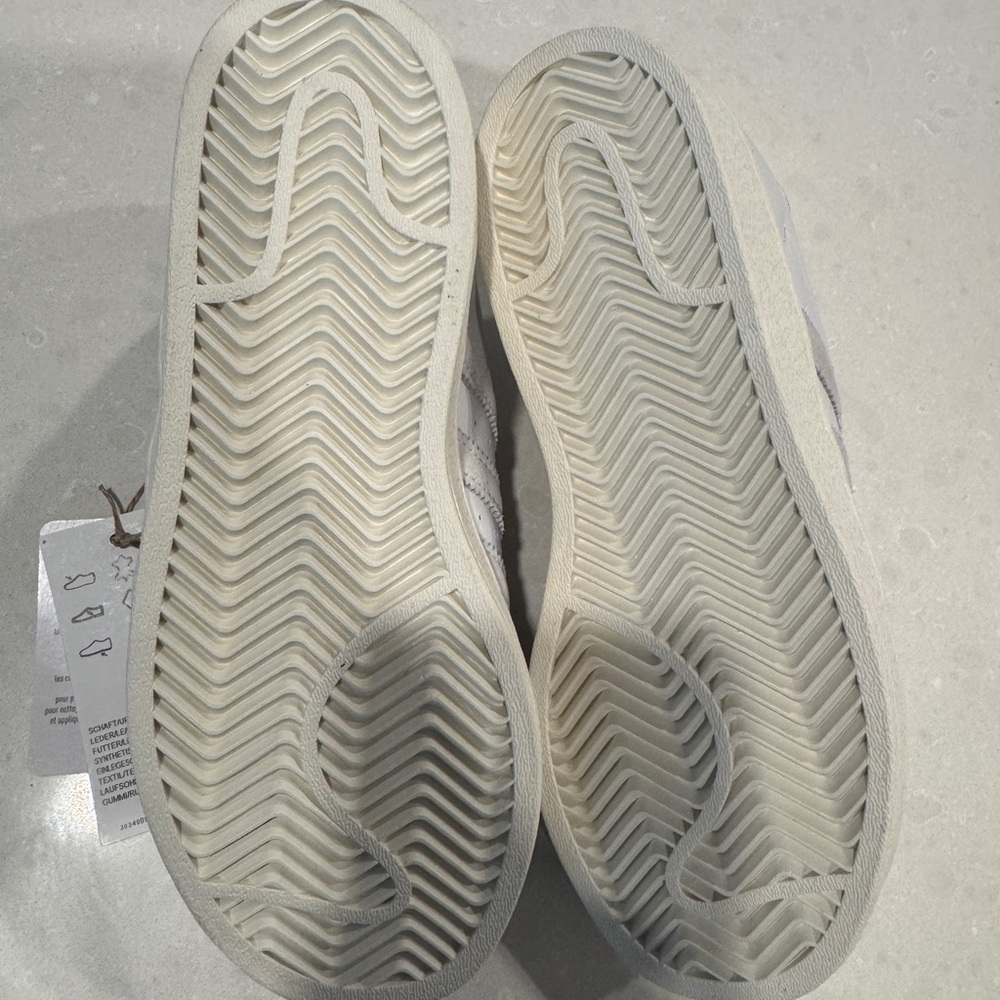 Kith Adidas - Picture 4 of 4